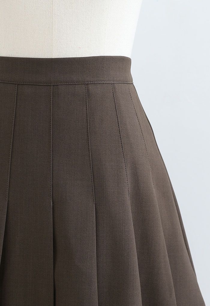 High Waist Pleated Mini Skirt in Brown