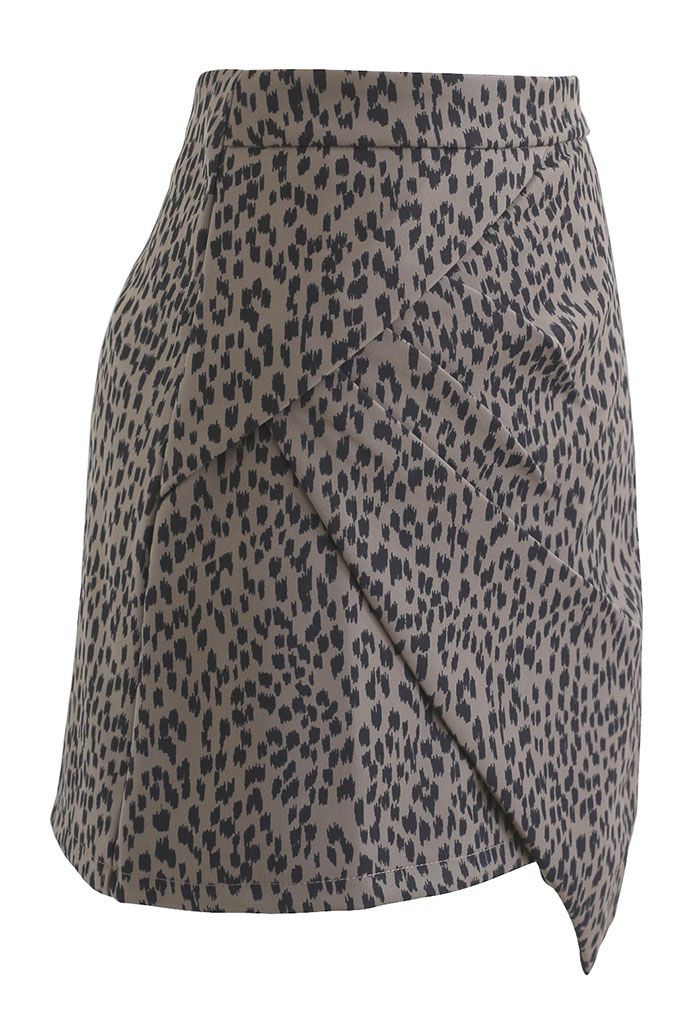 Animal Print Side Pleated Asymmetric Mini Skirt in Brown