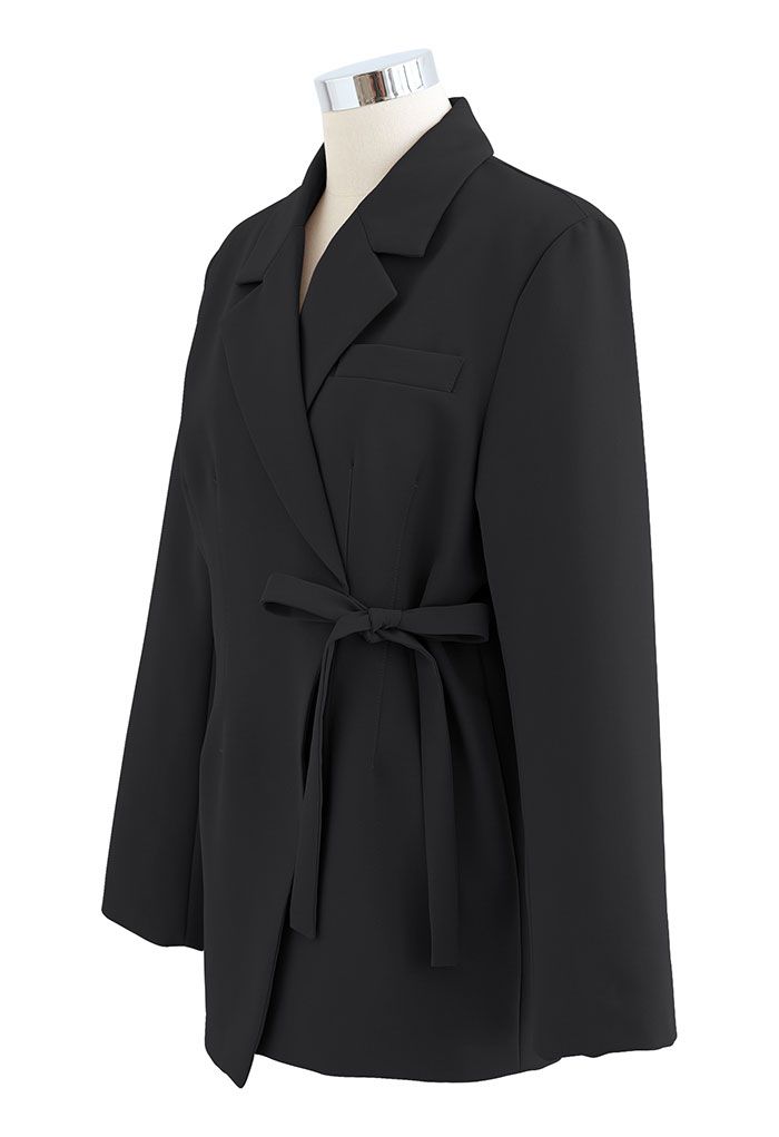 Self-Tie Front Pad Shoulder Blazer in Black