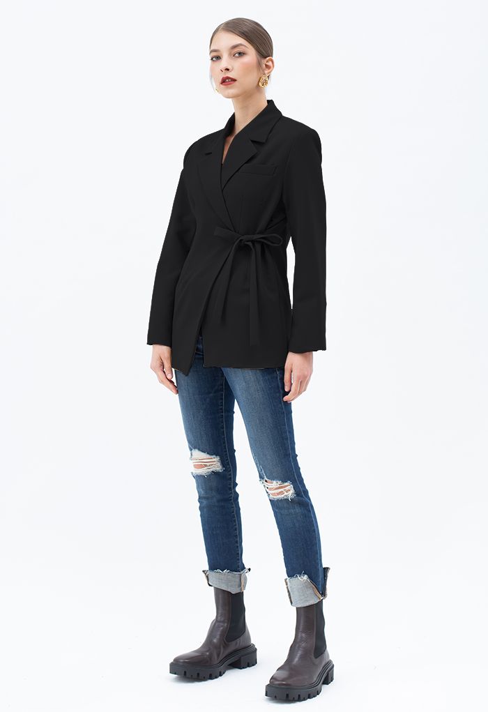 Self-Tie Front Pad Shoulder Blazer in Black