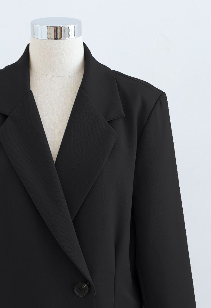 Single-Breasted Pocket Longline Coat in Black