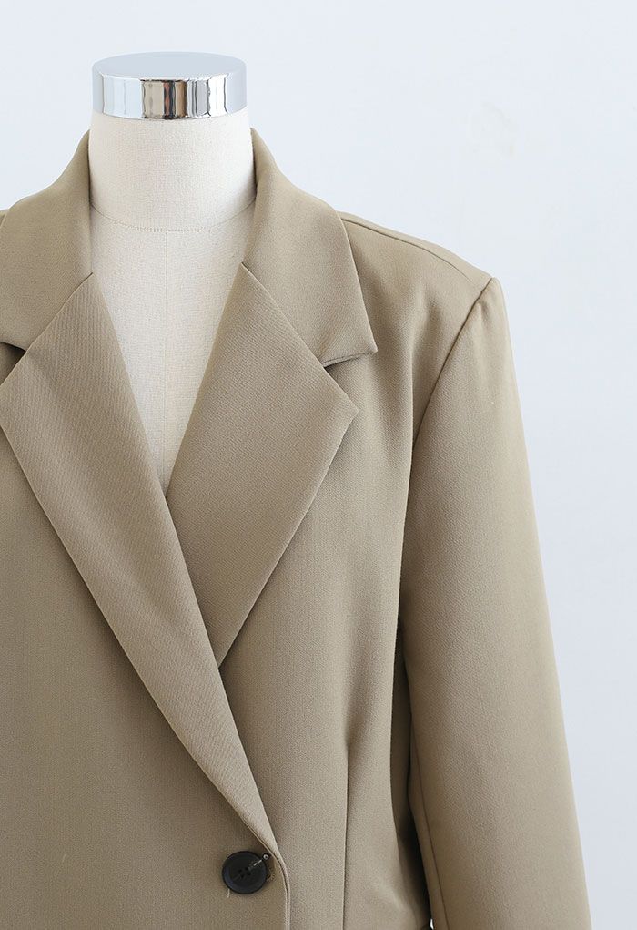 Single-Breasted Pocket Longline Coat in Tan