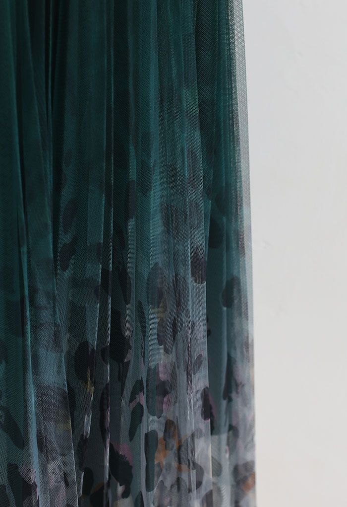 Spot Print Gradient Mesh Pleated Skirt in Dark Green