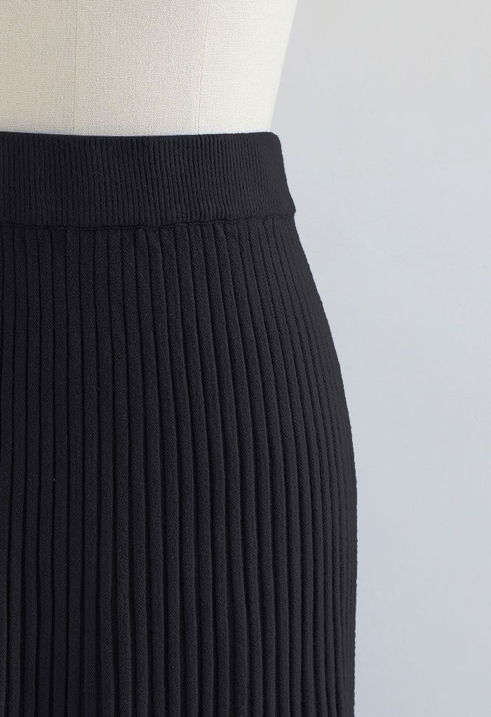 Side Vent High Waist Knit Skirt in Black