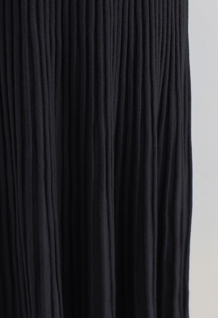 Side Vent High Waist Knit Skirt in Black