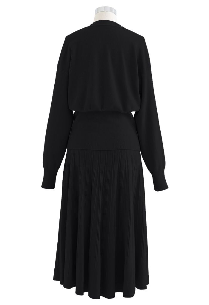 Comfy Versatile Knit Cardigan and Skirt Set in Black