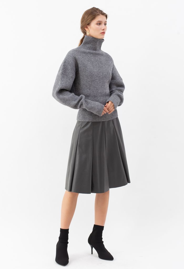 Batwing Sleeves Turtleneck Rib Knit Sweater in Grey