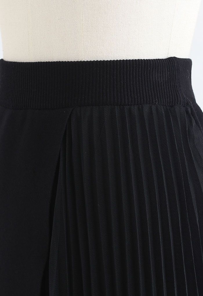 Mesh Spliced Flap Knit Midi Skirt in Black
