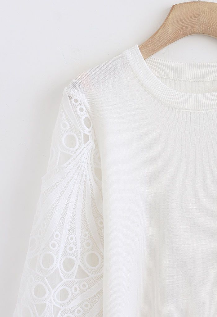 Scalloped Crochet Puff Sleeve Knit Top in White
