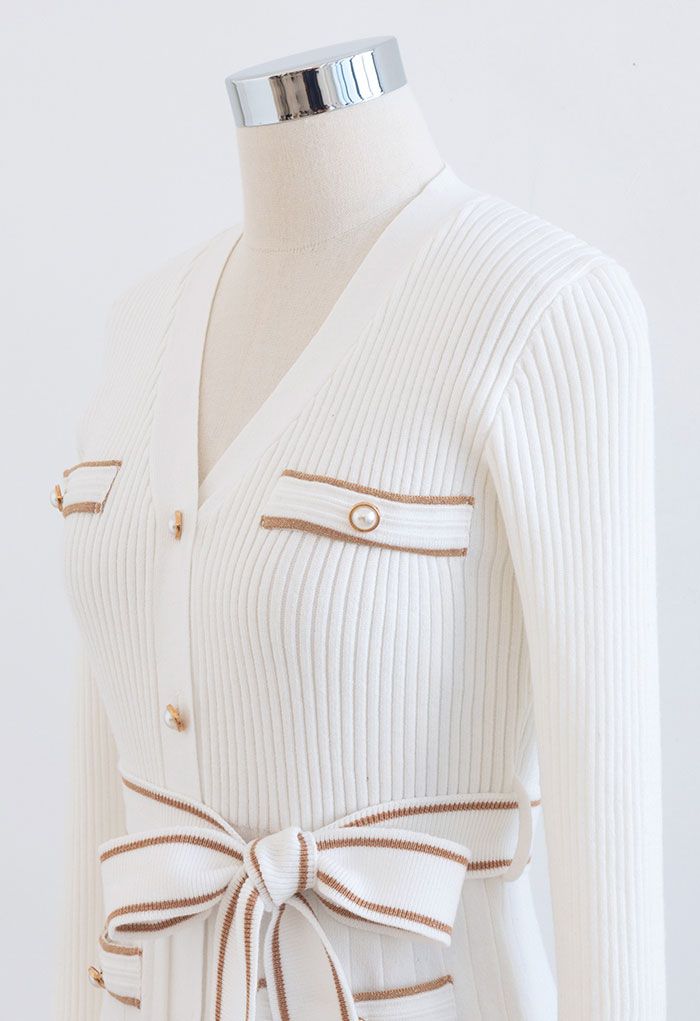 Shimmer Contrast Line Buttoned Knit Dress in White