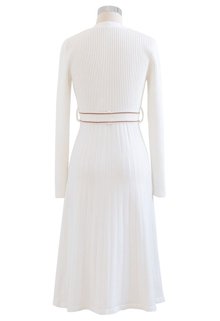 Shimmer Contrast Line Buttoned Knit Dress in White