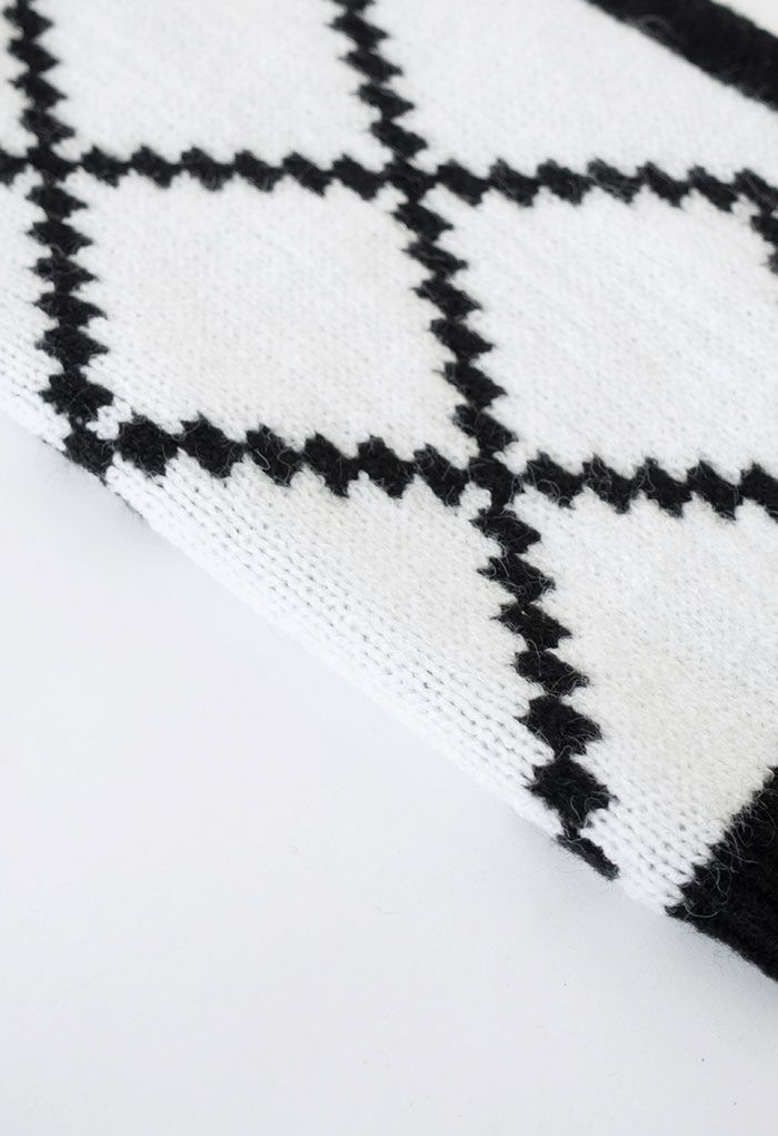 Diamond Print Scarf in Ivory