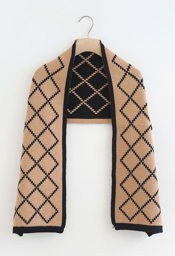 Diamond Print Scarf in Camel