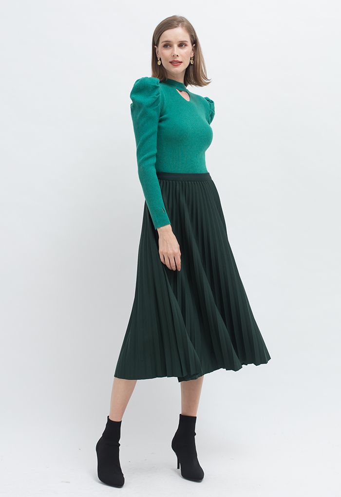 Simplicity Pleated Midi Skirt in Dark Green