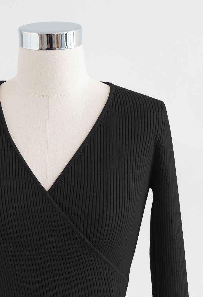 V-Neck Tie-Waist Wrap Knit Top in Black