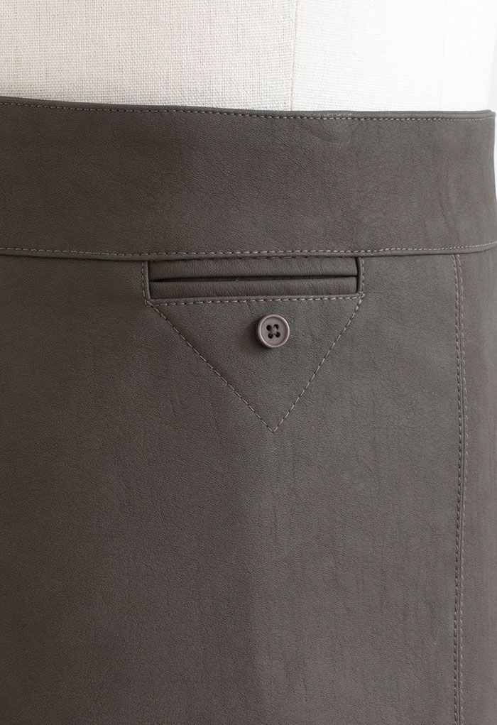 Textured Faux Leather Mini Bud Skirt in Brown