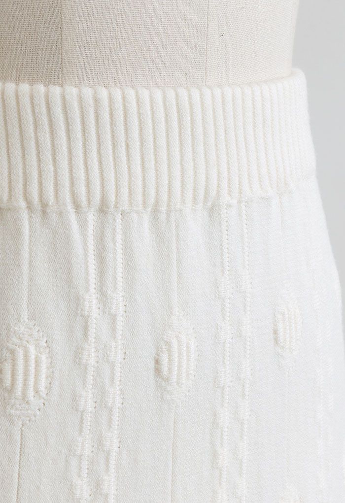 Embossed Chain A-Line Knit Skirt in Ivory