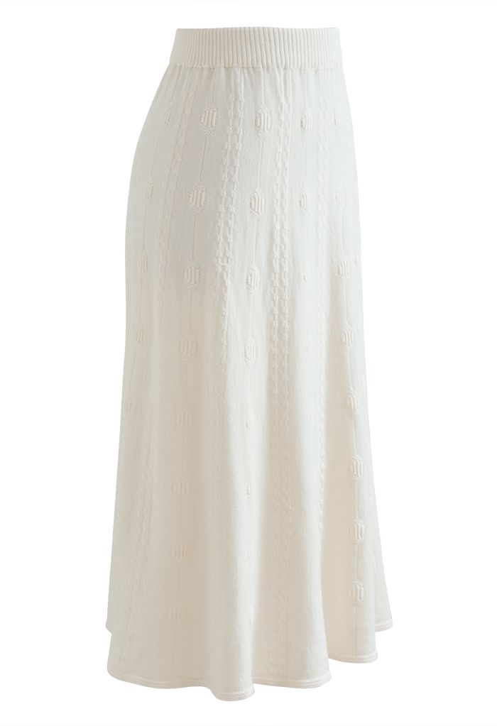 Embossed Chain A-Line Knit Skirt in Ivory