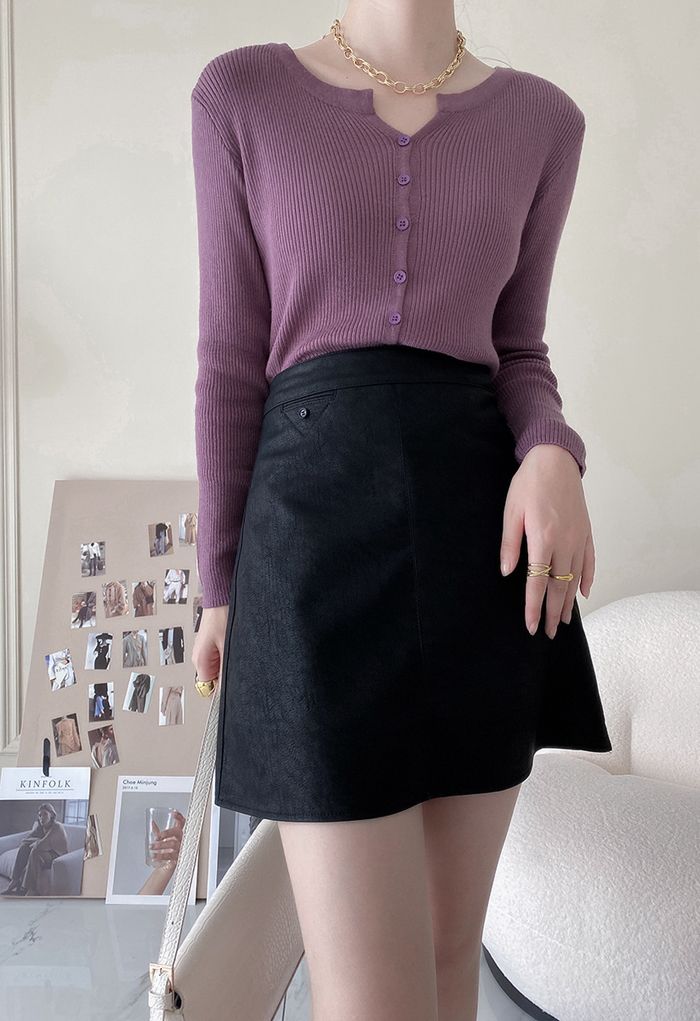 Textured Faux Leather Mini Bud Skirt in Black