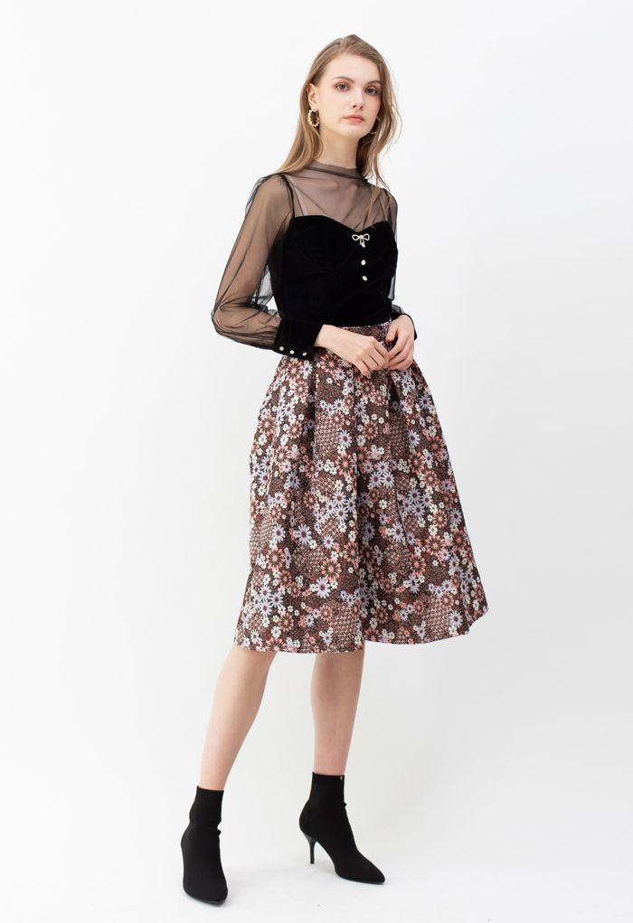 Blossom Cluster Embossed Pleated Midi Skirt in Red