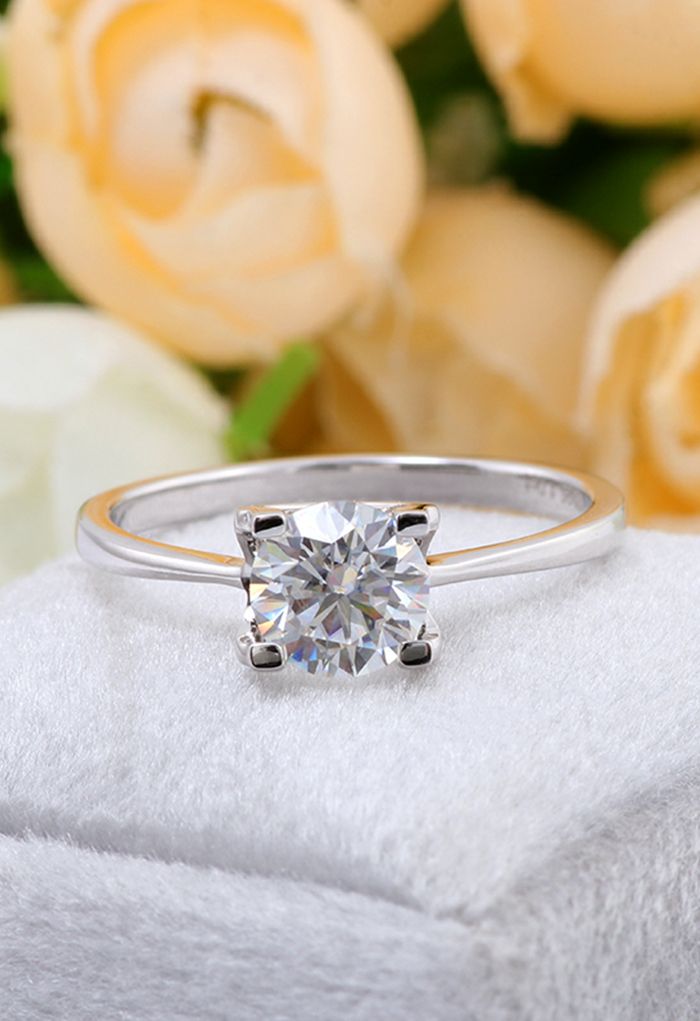 Single Moissanite Diamond Ring