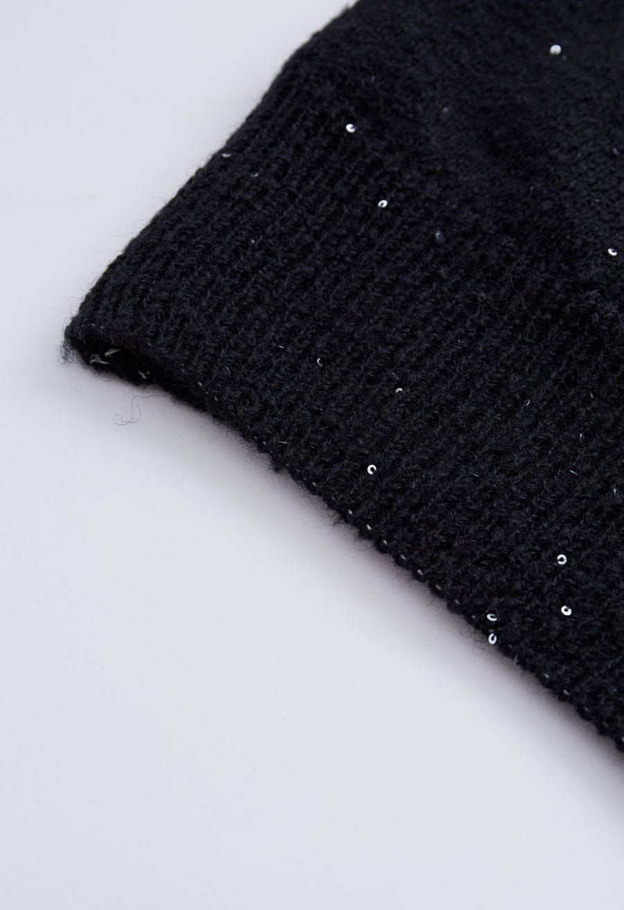 Lightweight Sequins Wrapped Knit Top in Black