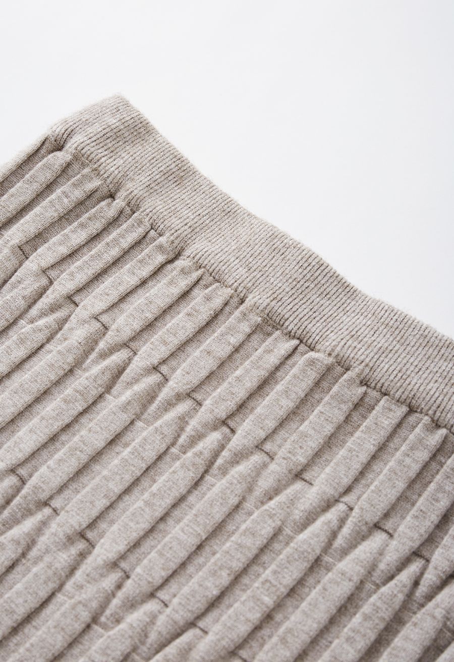 Embossed Texture Knit Pencil Skirt in Taupe