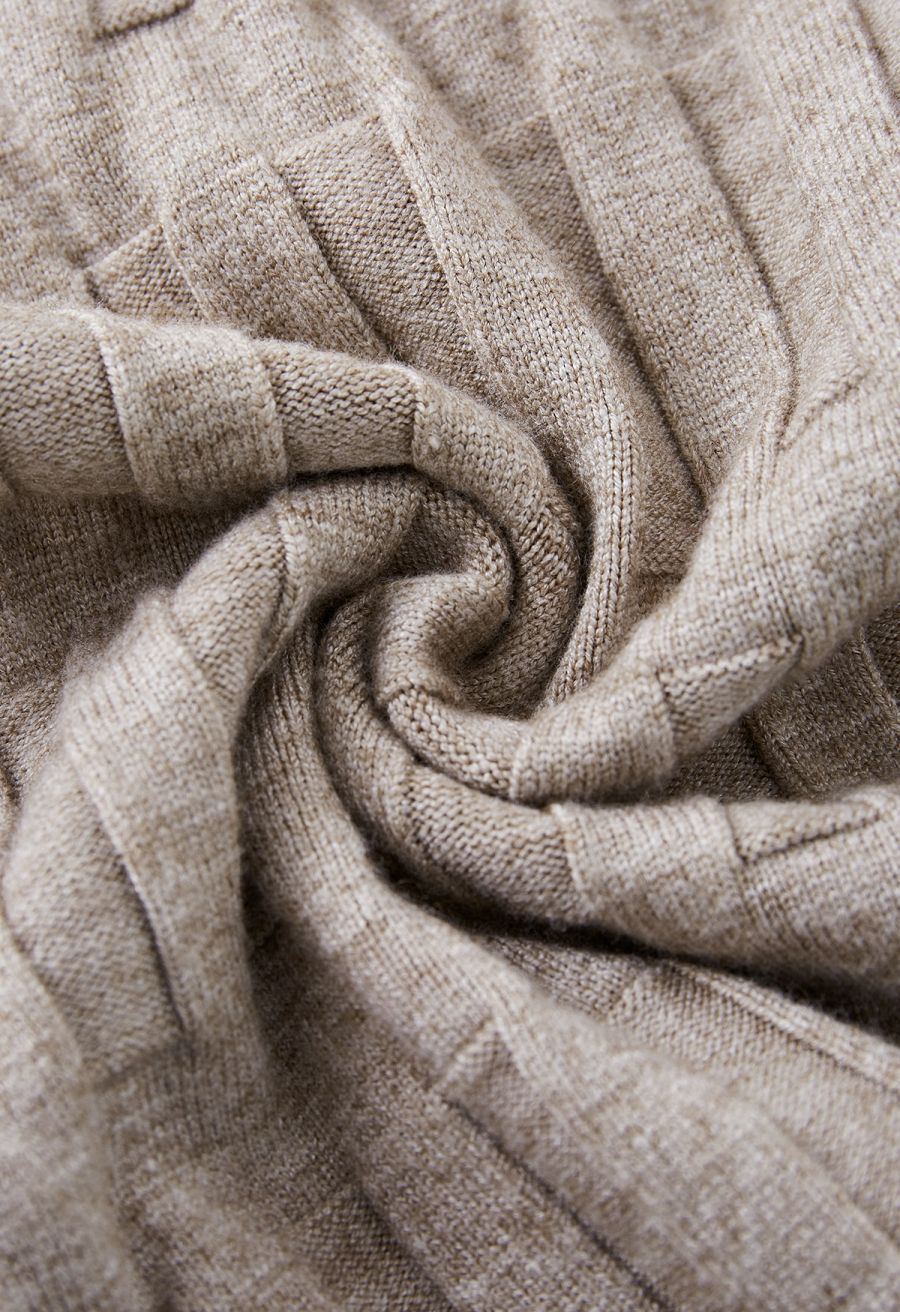 Embossed Texture Knit Pencil Skirt in Taupe