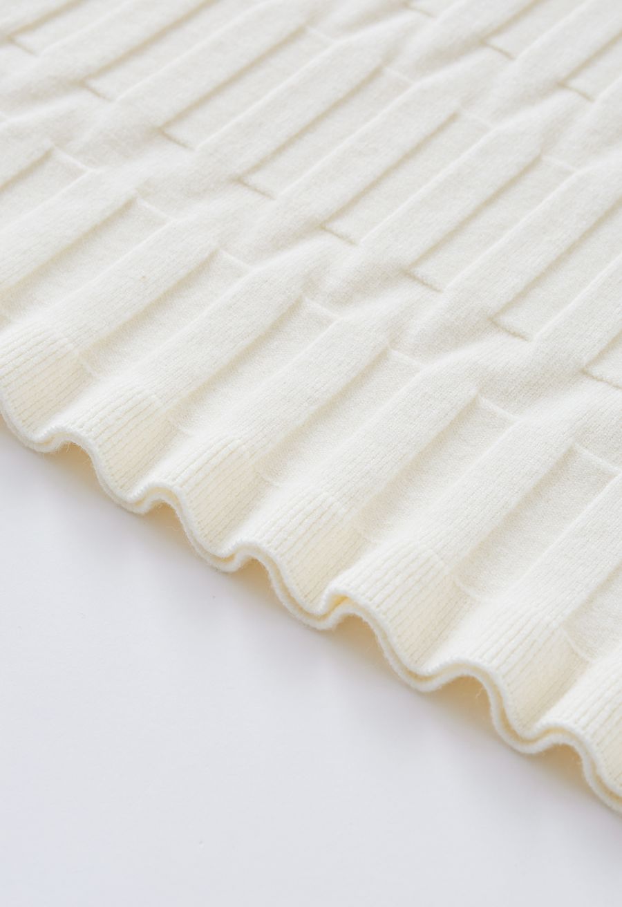 Embossed Texture Knit Pencil Skirt in Cream