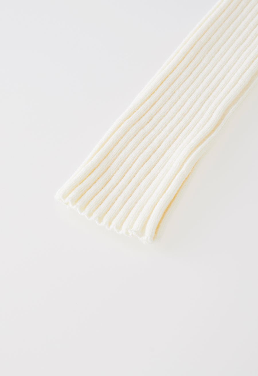 Turtleneck Hi-Lo Sweater and Knit Pants Set in Cream