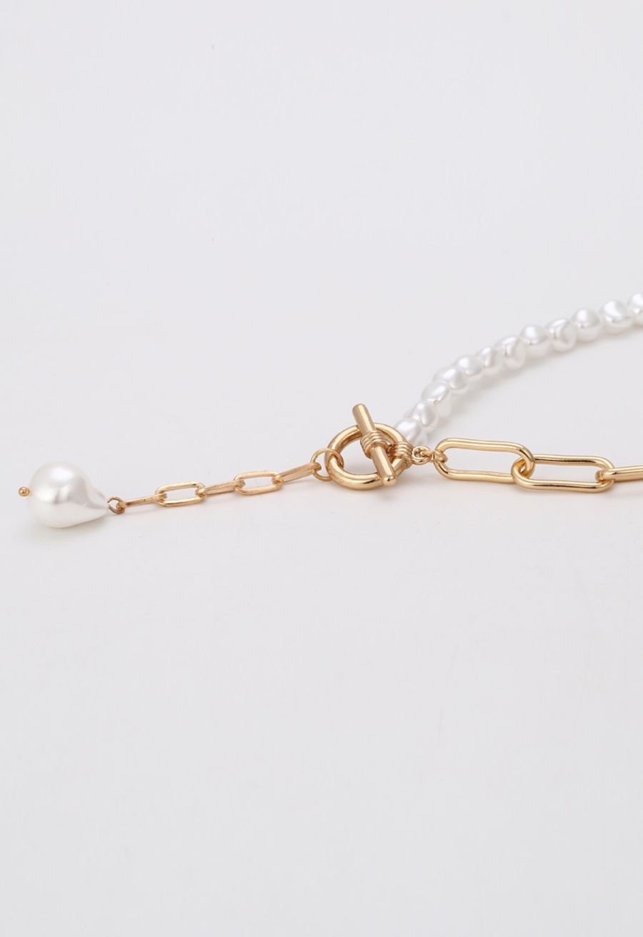 Creative Spliced Pearl Clavicle Necklace