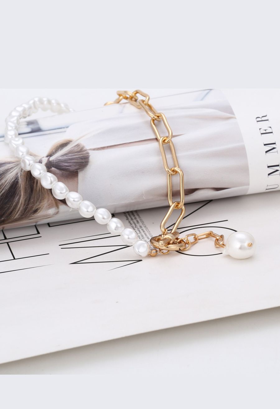 Creative Spliced Pearl Clavicle Necklace