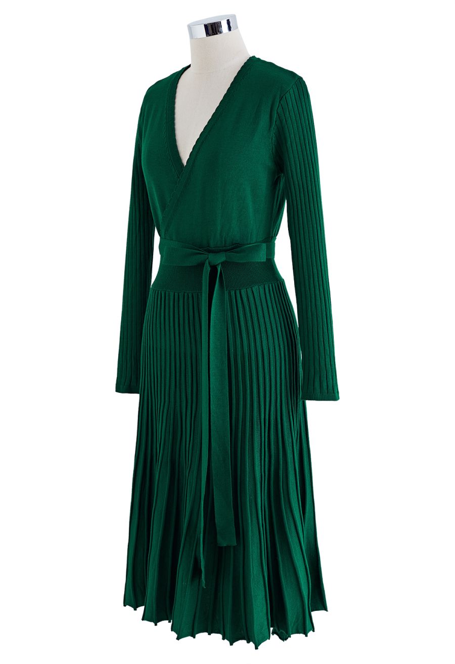 Embrace a Lithe Knitted Dress in Emerald