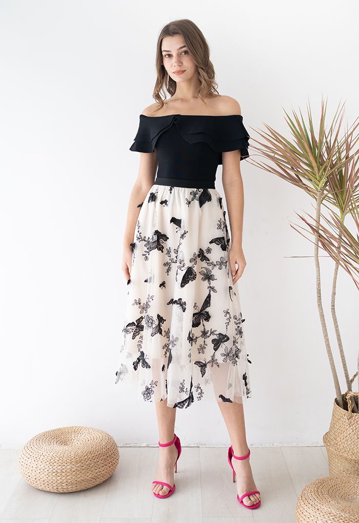 Off-Shoulder Tiered Cropped Knit Top in Black
