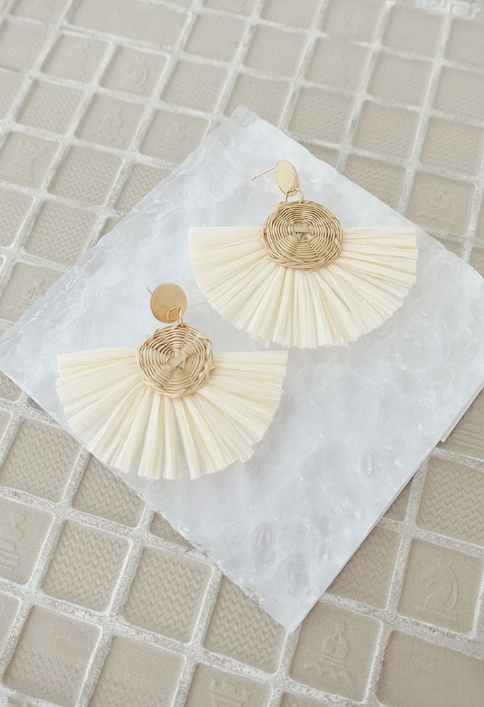 Circle Rattan Raffia Tassel Earrings