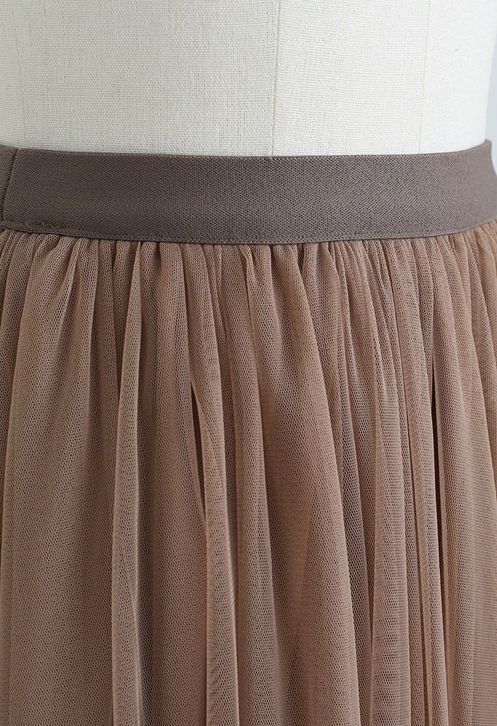 Can't Let Go Mesh Tulle Skirt in Brown
