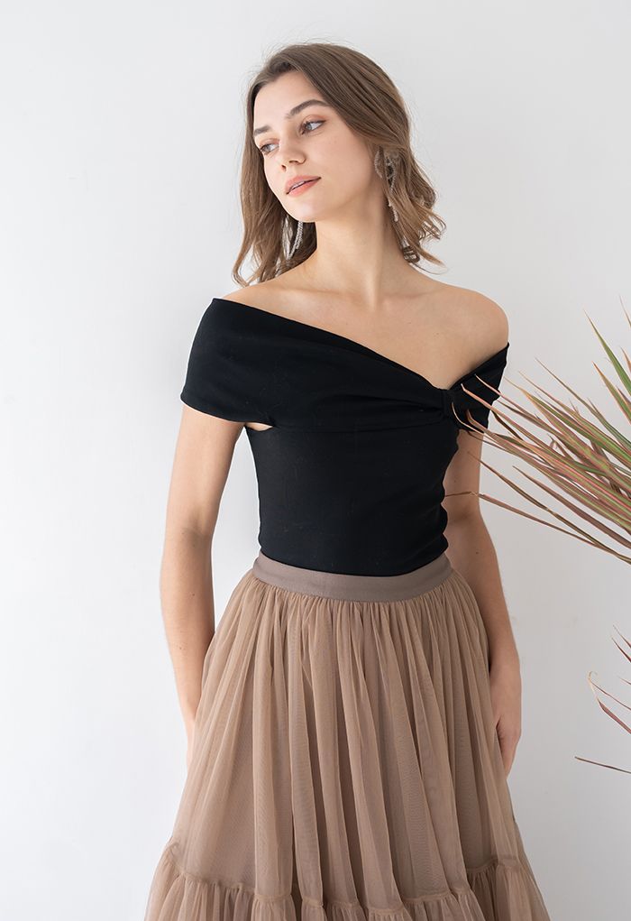 Side Knot Off-Shoulder Fitted Top in Black