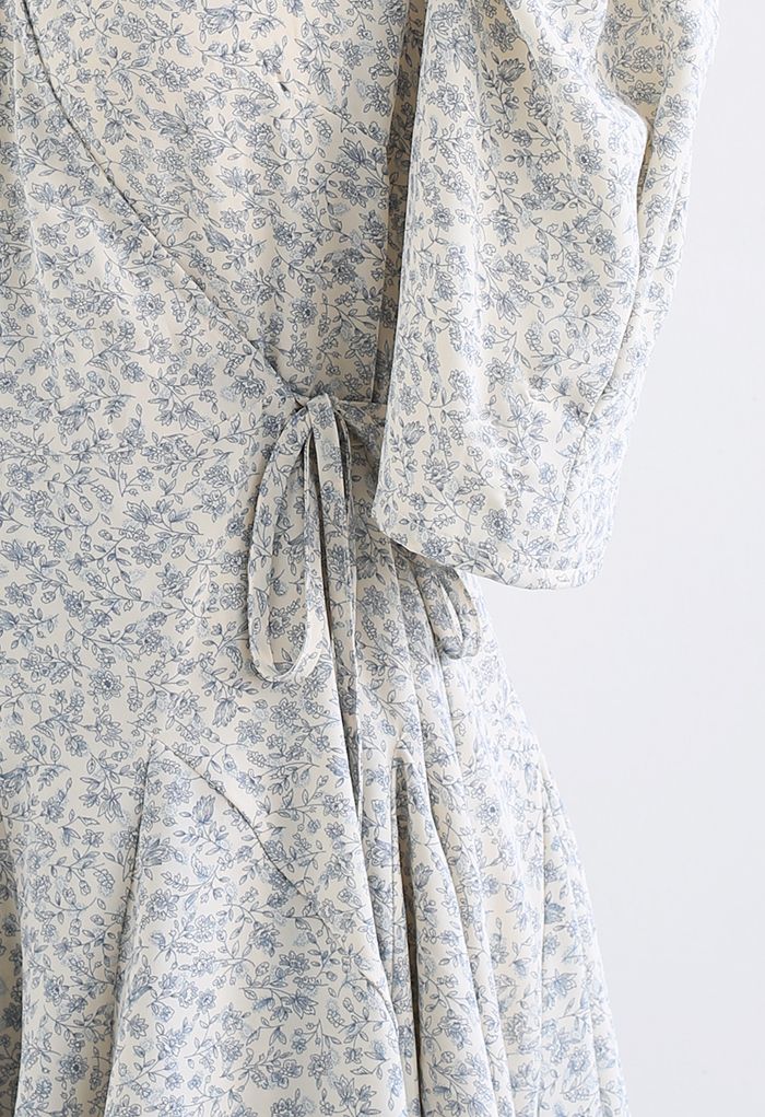 Retro Floral Panelled Edge Wrapped Frilling Dress in Light Blue