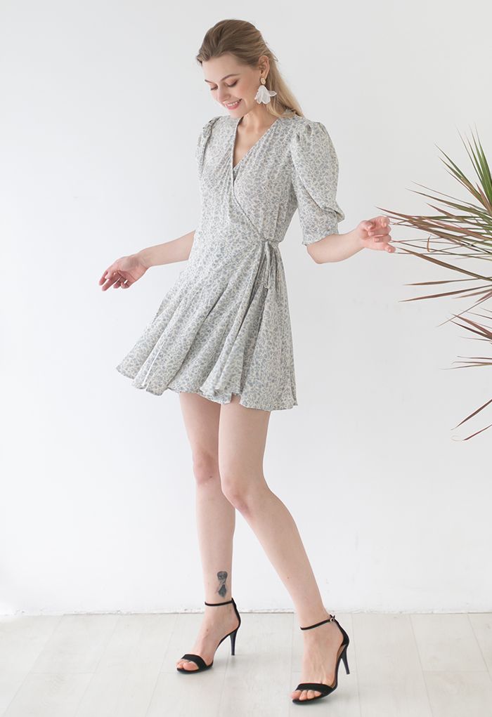 Retro Floral Panelled Edge Wrapped Frilling Dress in Light Blue