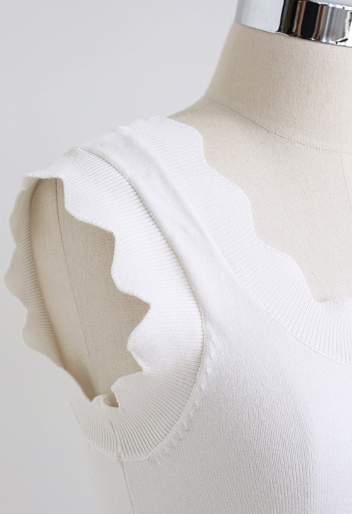 Scalloped Edge Knit Tank Top in White