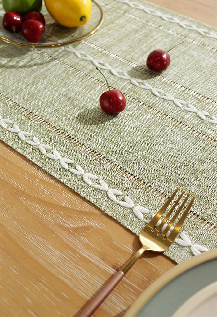 Cutwork Linen Fabric Tassel Edge Table Runner in Green