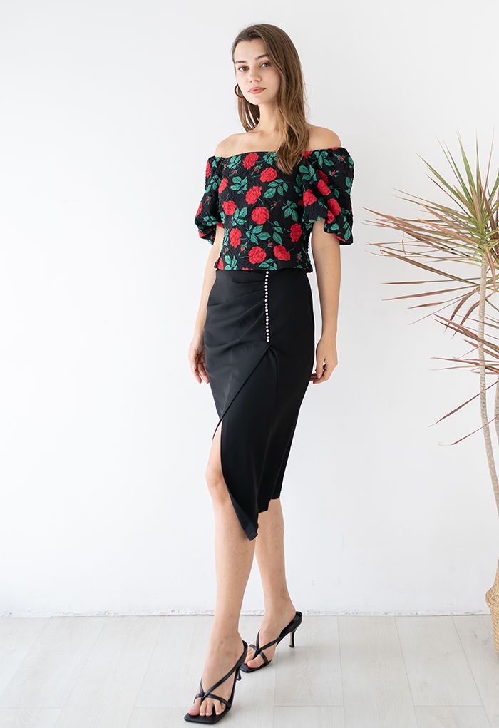 Crystal Trim Ruching Slit Pencil Skirt in Black