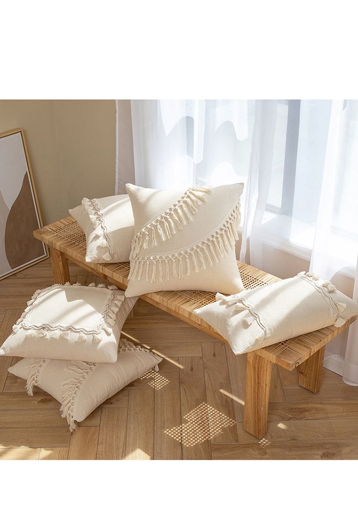Creamy Tassel Sackcloth Cushion Cover