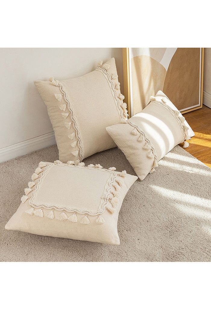 Creamy Tassel Sackcloth Cushion Cover