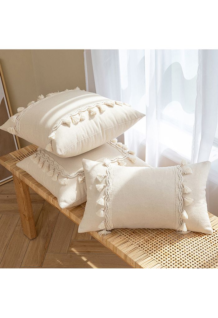 Creamy Tassel Sackcloth Cushion Cover