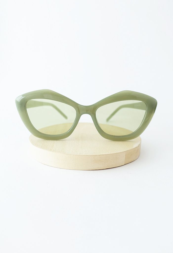 Retro Polygon Cat-Eye Sunglasses