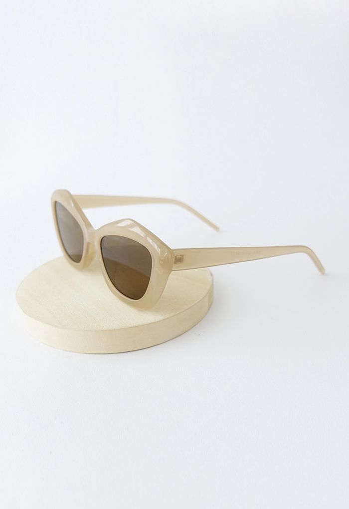 Retro Polygon Cat-Eye Sunglasses
