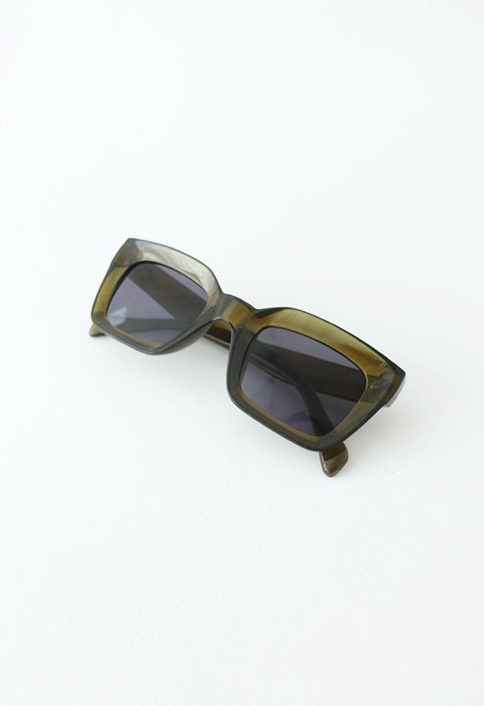 Glossy Wide-Rim Sunglasses