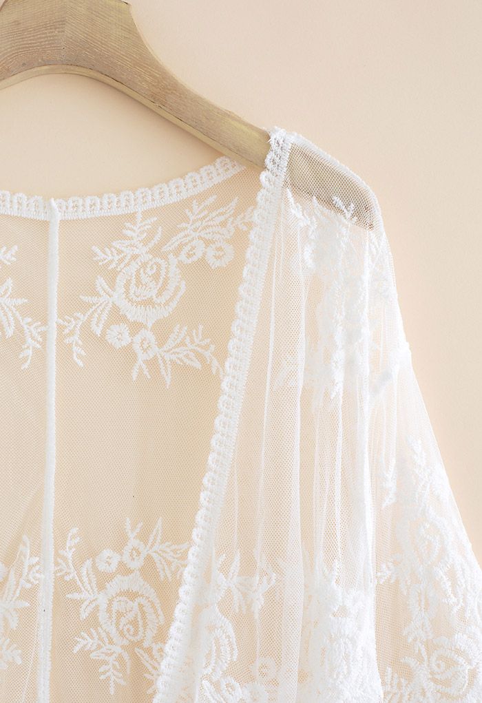 Floral Embroidery Self-Tie Front Kimono in White