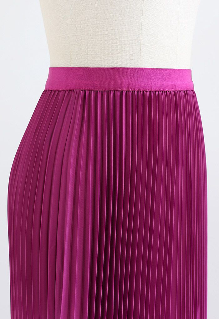 Magenta Gradient Pleated Midi Skirt